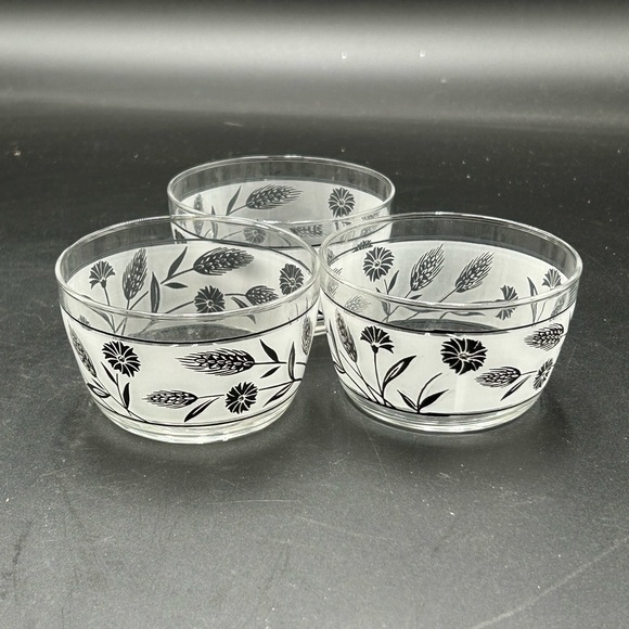 Libbey MCM silver wheat dessert bowl set of 3 - Picture 1 of 3